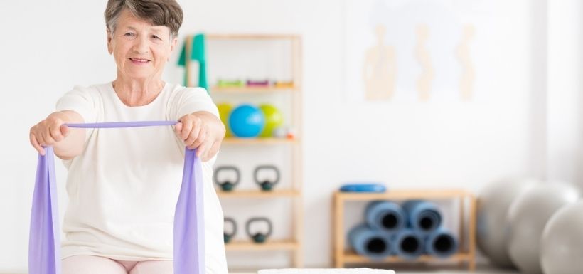 femme qui fait du sport pour son ostéoporose